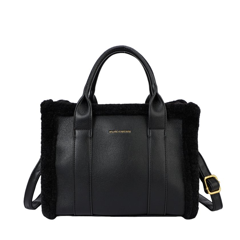 Shopper bag with fur