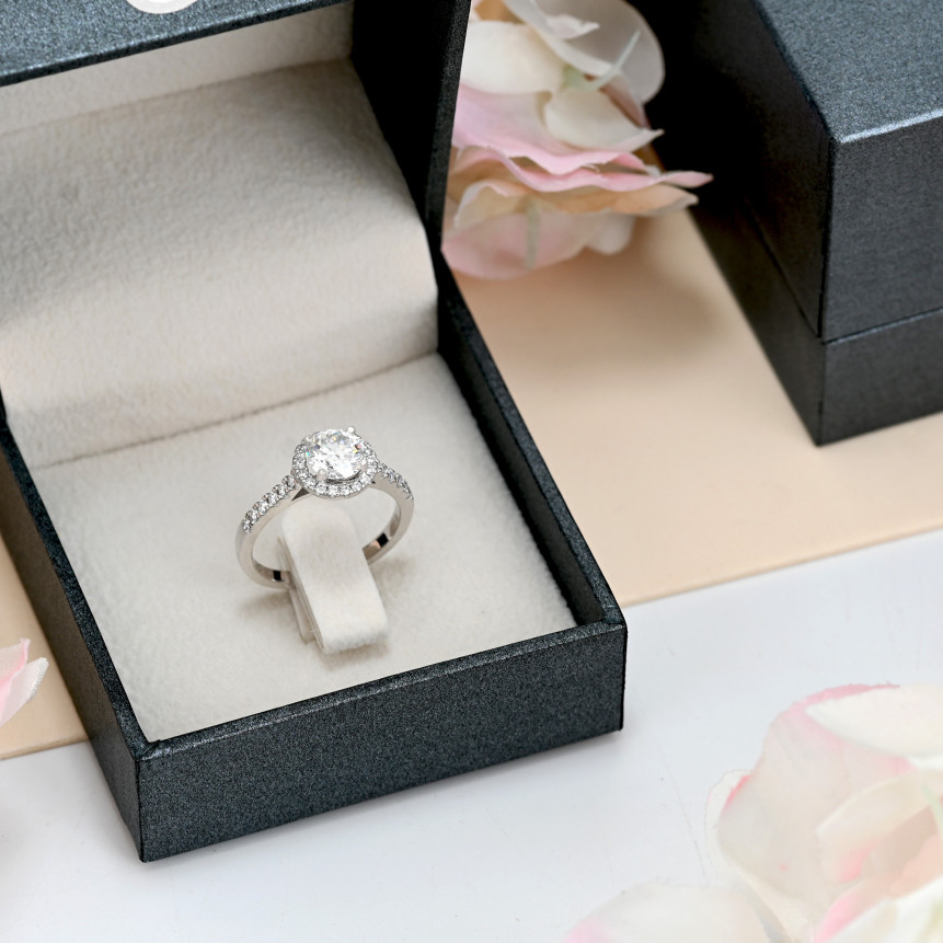 Solititaire Eternity avec moissanite