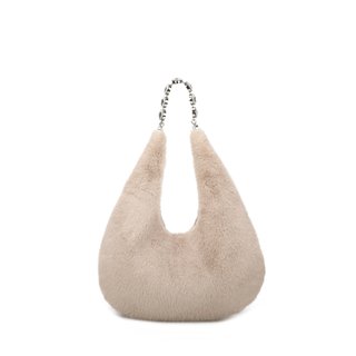 Shopper bag with fur