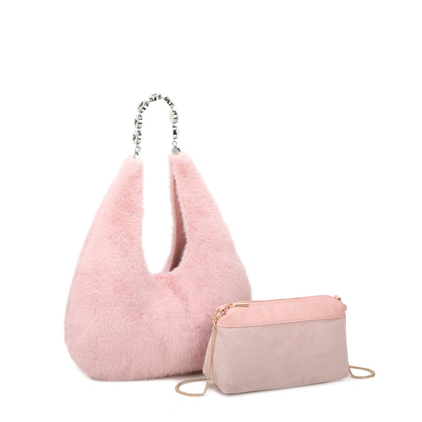 Shopper bag with fur