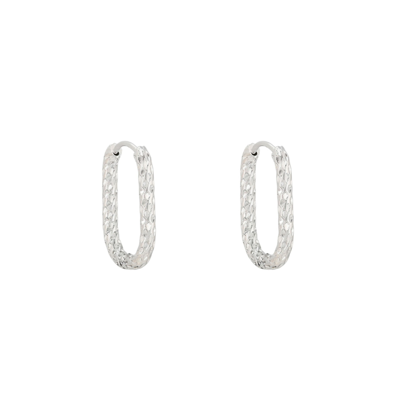 Scale-textured rings GB
