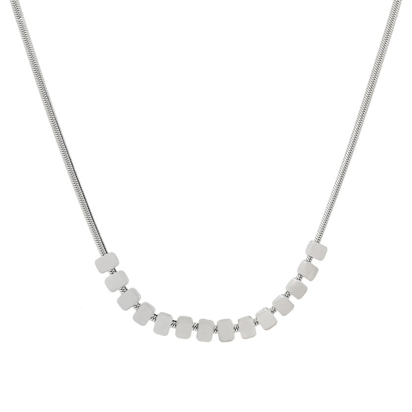 Colar em aço básico e quadrados GB