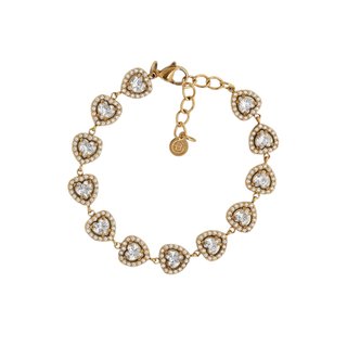 Delicate bracelet with hearts