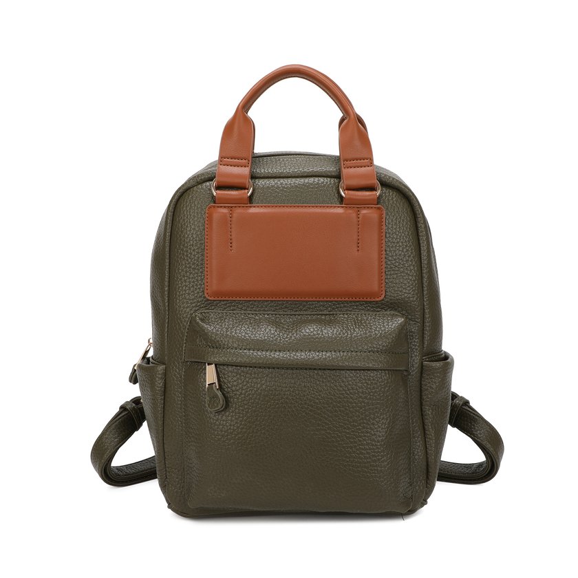 Sac à dos avec bretelles et détail marron