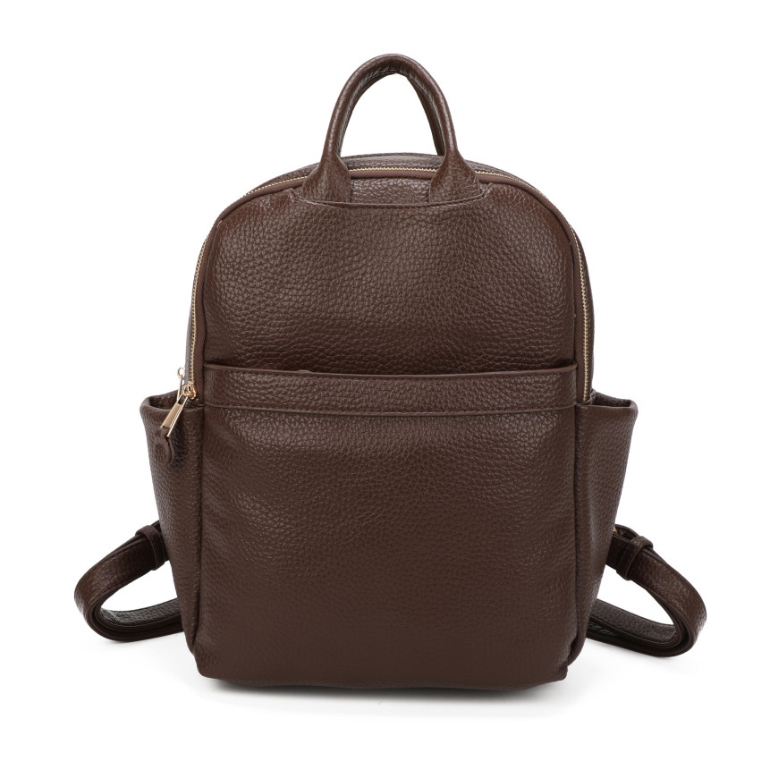 Mochila con varios cierres