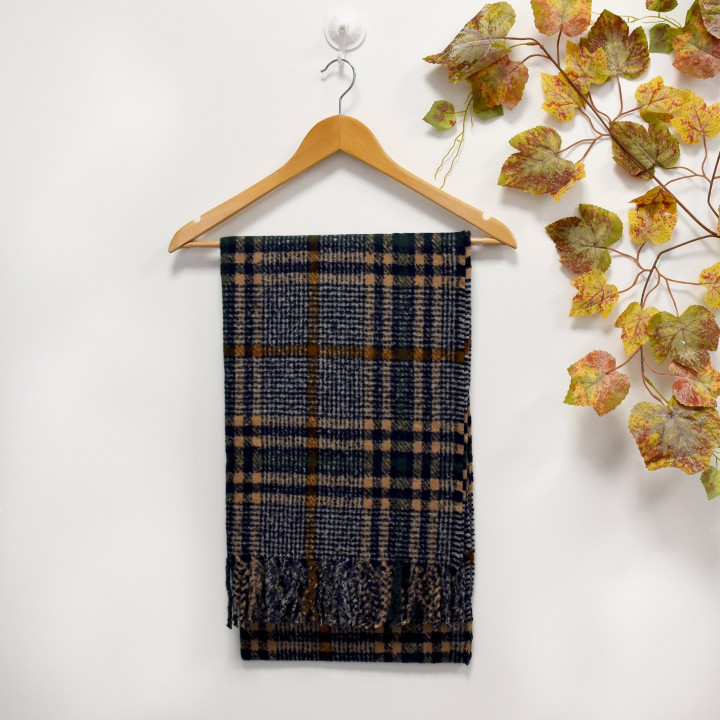 Classic checkered scarf GB
