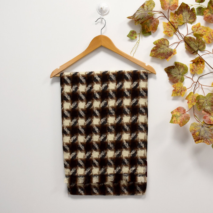 Scarf with basic print GB