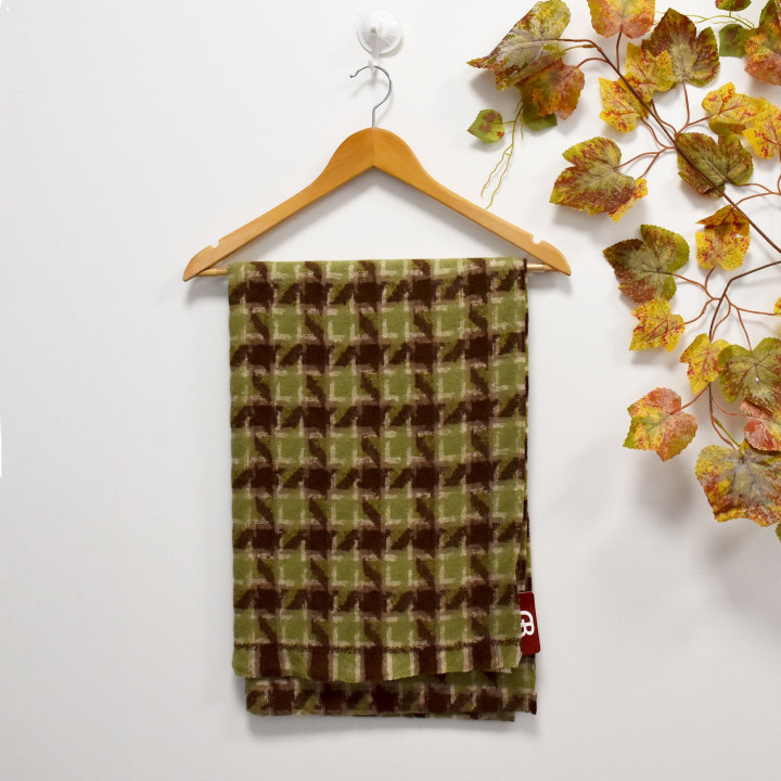 Scarf with basic print GB