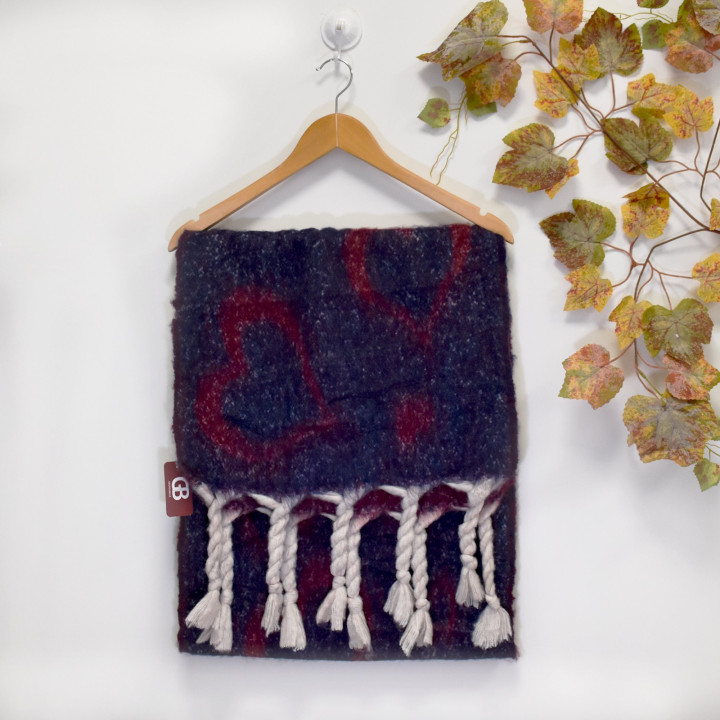 Foulard coeur avec frange tressée GB