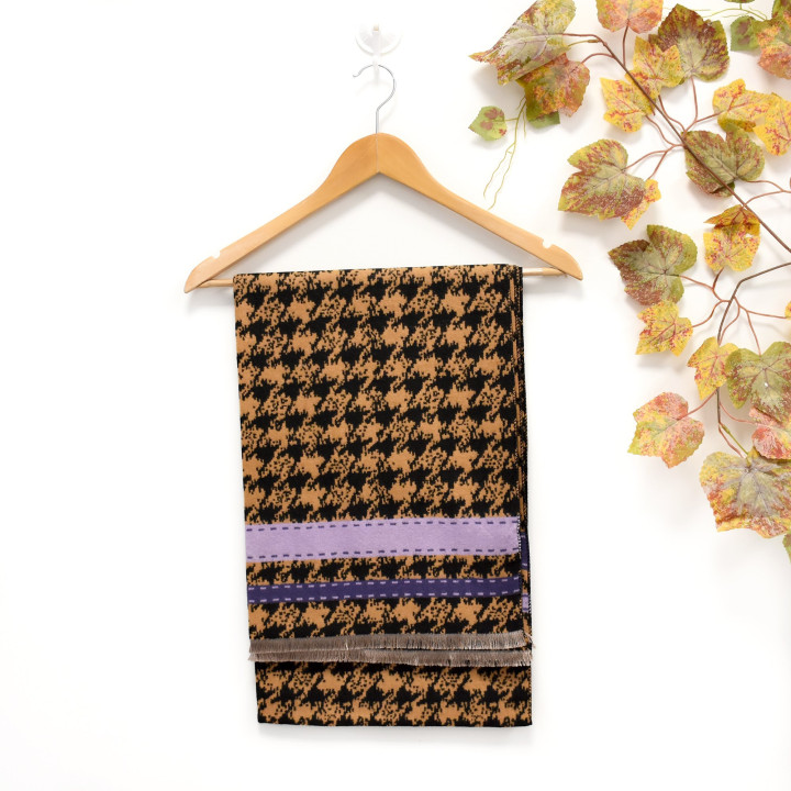 Scarf with pied de poule patter GB Scarf with pied de poule patter GB