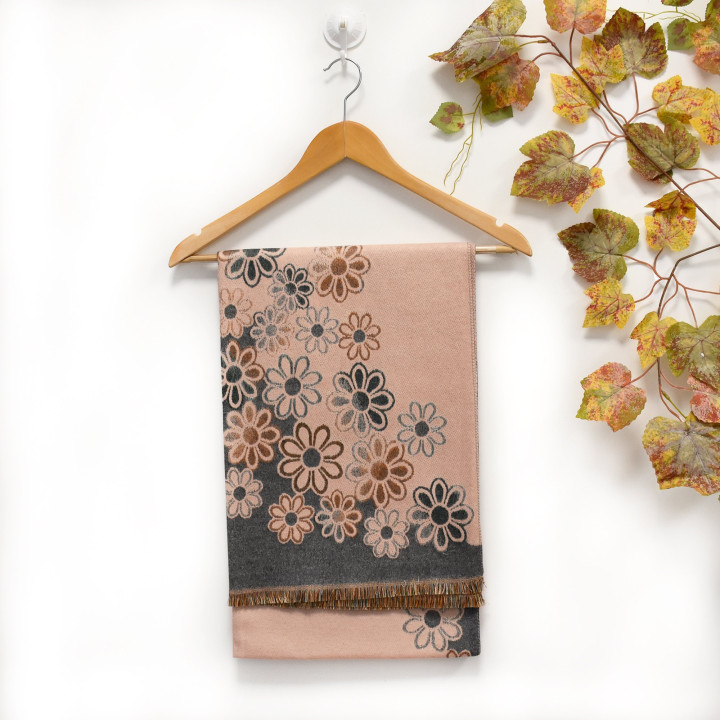 Sciarpa con stampato floreale GB