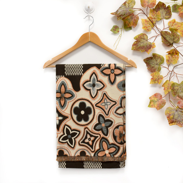 Cachecol com padrão floral colorido GB