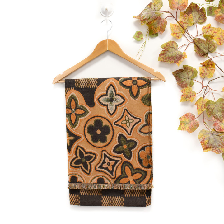 Bufanda con estampado floral de colores GB Bufanda con estampado floral de colores GB