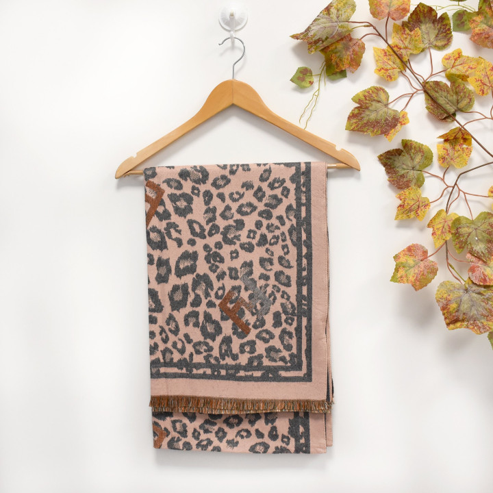 Foulard à imprimé animalier GB