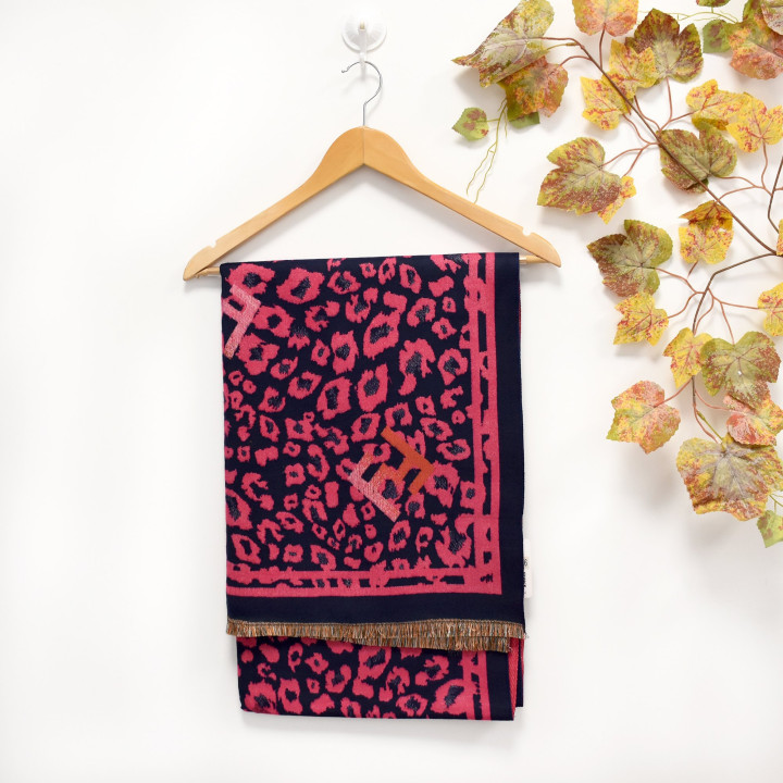Bufanda con estampado animal GB