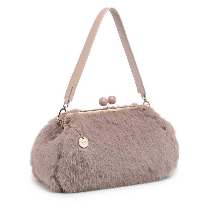 Bolso de hombro con pelito