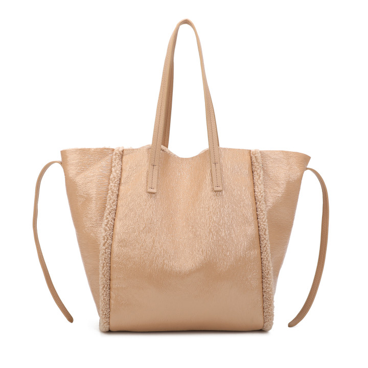 Shiny Shopper Bag with Fur