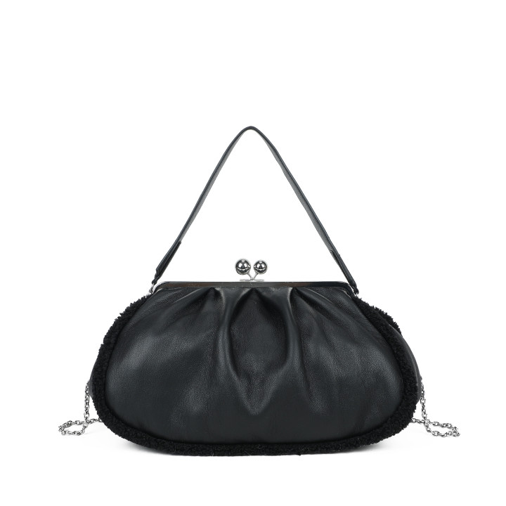 Borsa a spalla con pelliccia