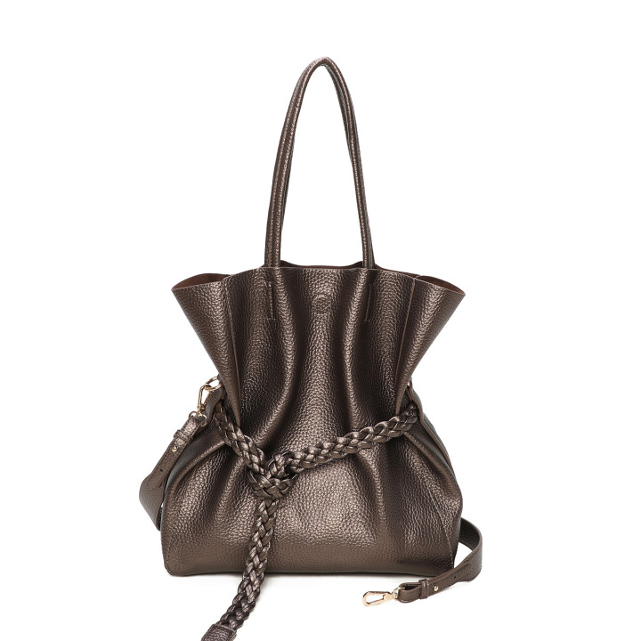 Shopper bag with braided buckle