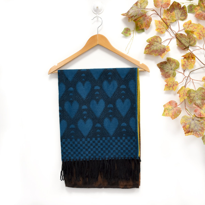 Foulard avec des coeurs GB