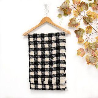 Scarf with printed squares GB