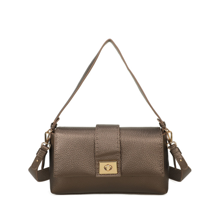 Shoulder bag with multiple pockets