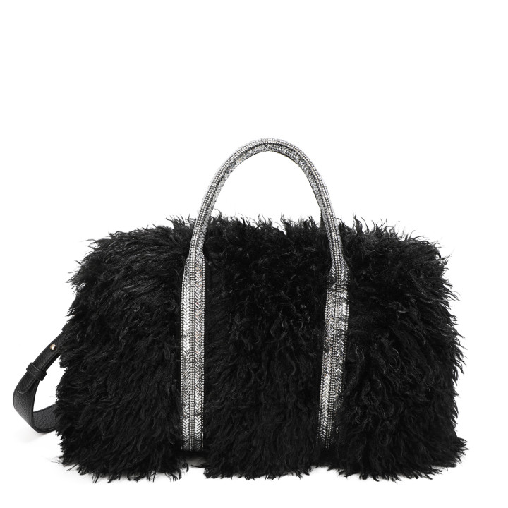 Shopper bag with fur