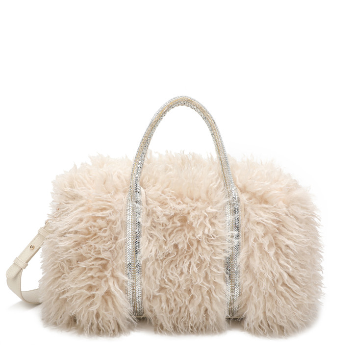 Shopper bag with fur