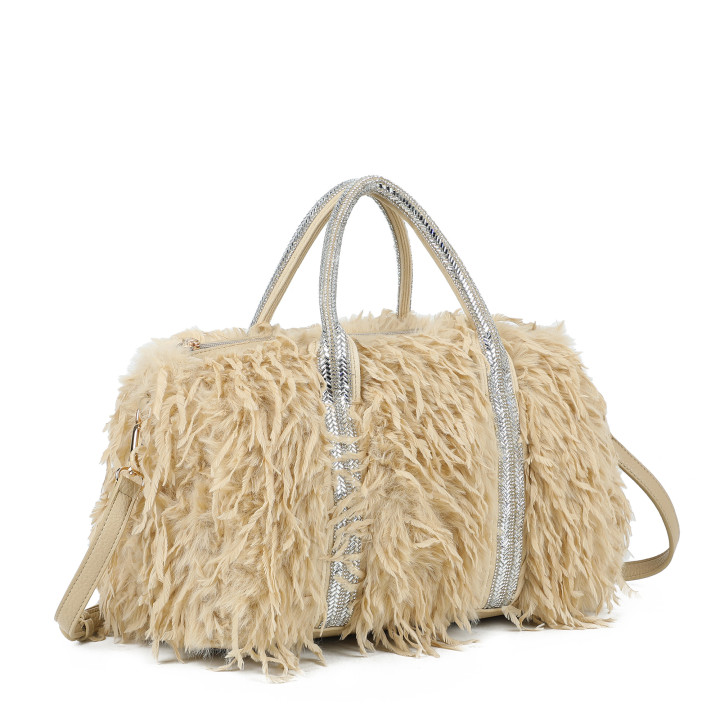 Shopper bag with fur