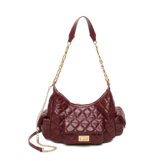 Shoulder bag with chain