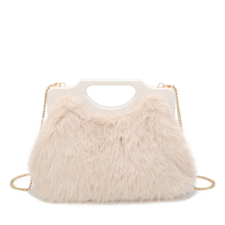 Handbag with fur