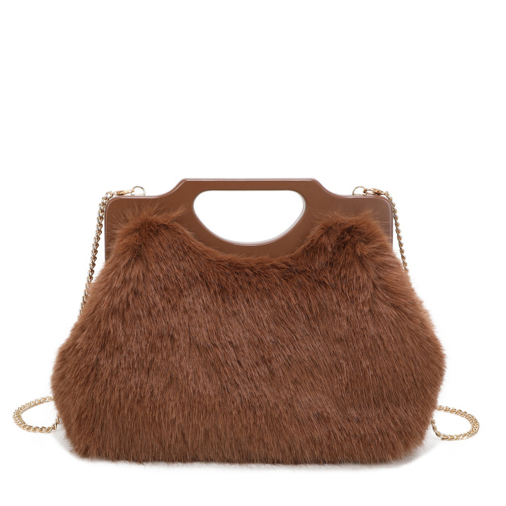 Handbag with fur