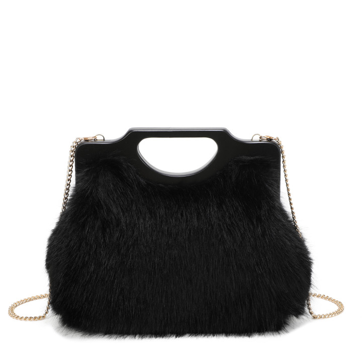 Handbag with fur