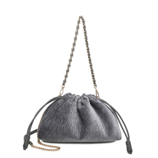 Bolso de hombro con pelito