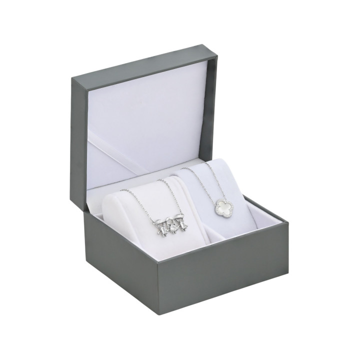 Set collana 2 bambini e 1 bambina e collana