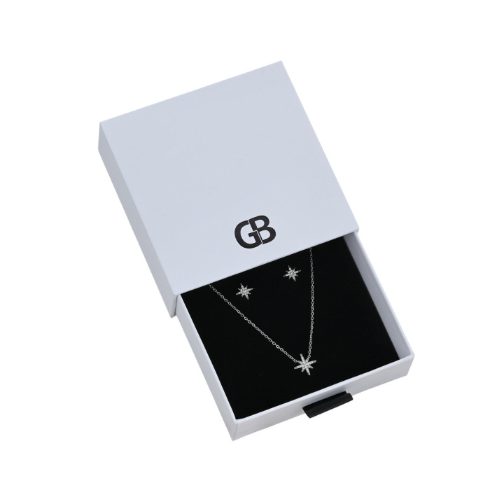 Collier Delicate Étoile Guide en Acier