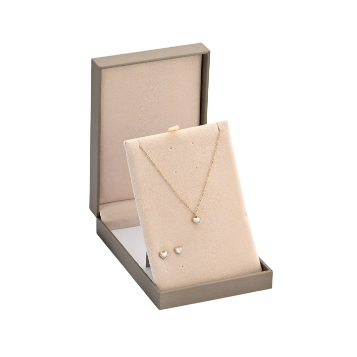 Conjunto de Acero Corazón