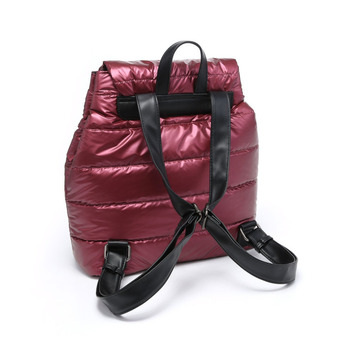 Mochila de Kispo com Detalhes