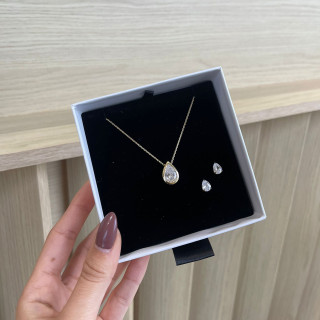 Ensemble Collier et Boucles d'Oreilles BeLove