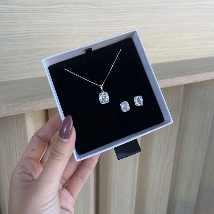 Conjunto BeLove con Piedra y Circonitas