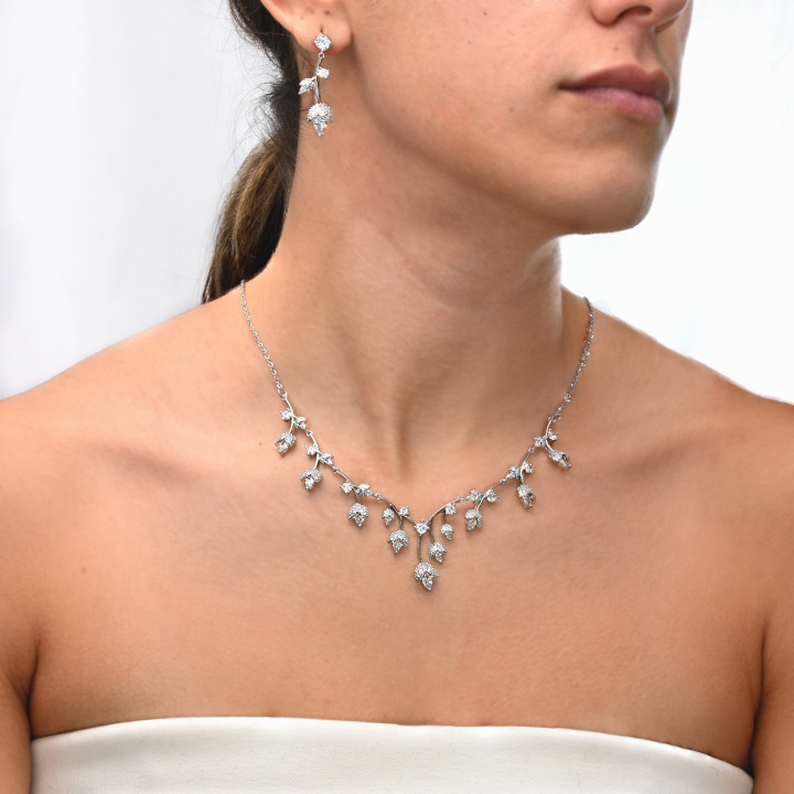 Ensemble Collier et Boucles d'Oreilles GB Fête