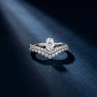 Belove Belle Ring with Zirconia