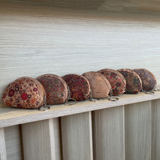 Set 12 Small Cork Wallets