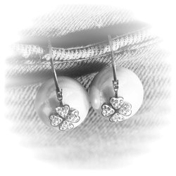 Earrings Pearls